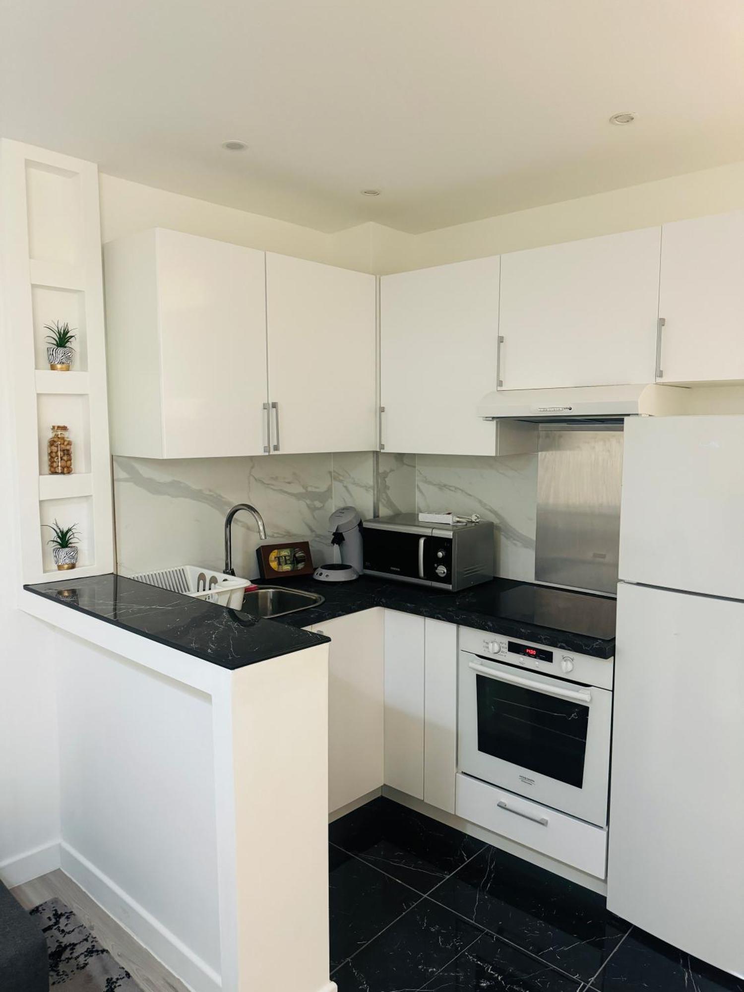 Charmante Appartement F2 Au Coeur De Paris 1Er Zewnętrze zdjęcie