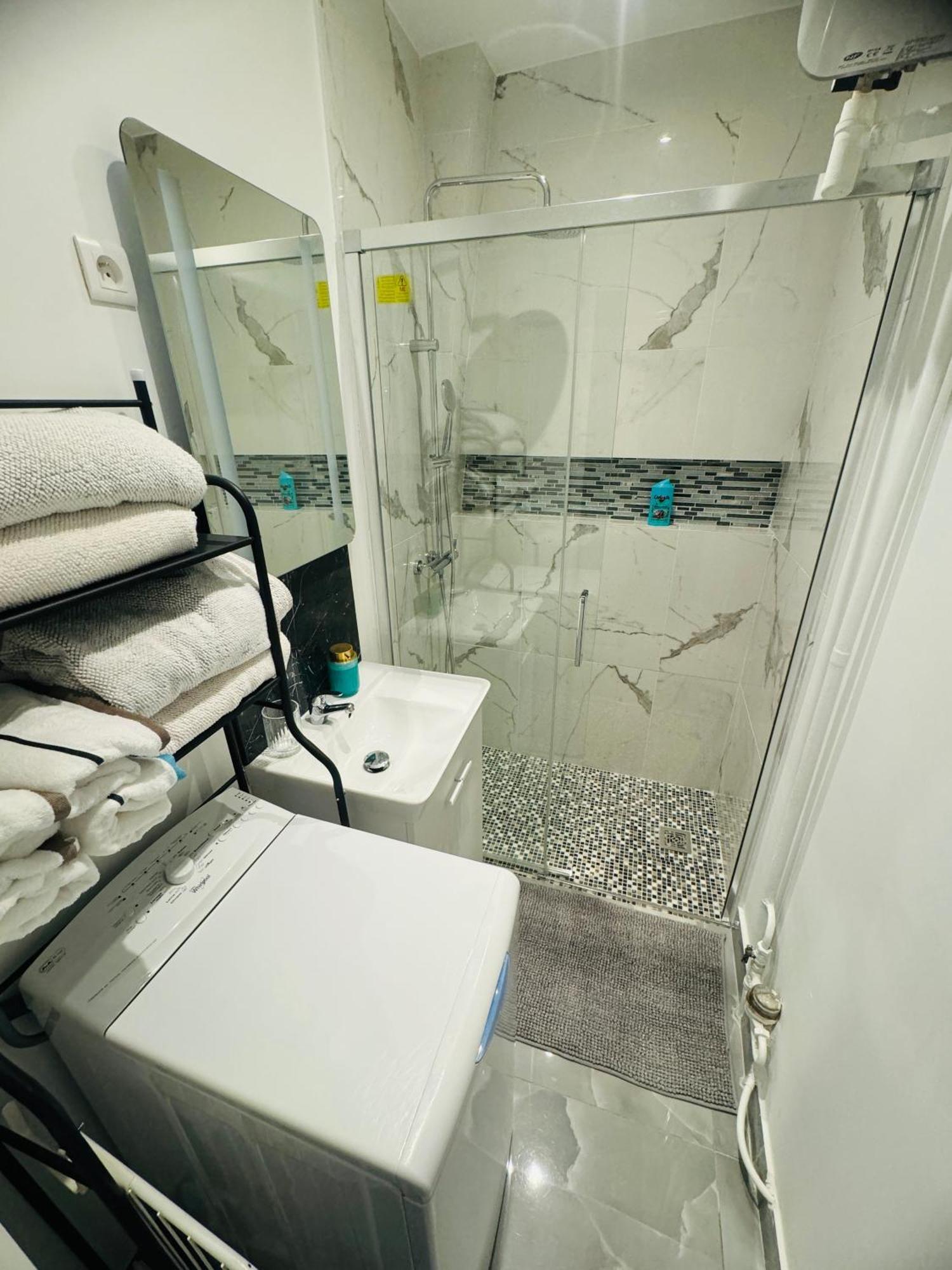 Charmante Appartement F2 Au Coeur De Paris 1Er Zewnętrze zdjęcie